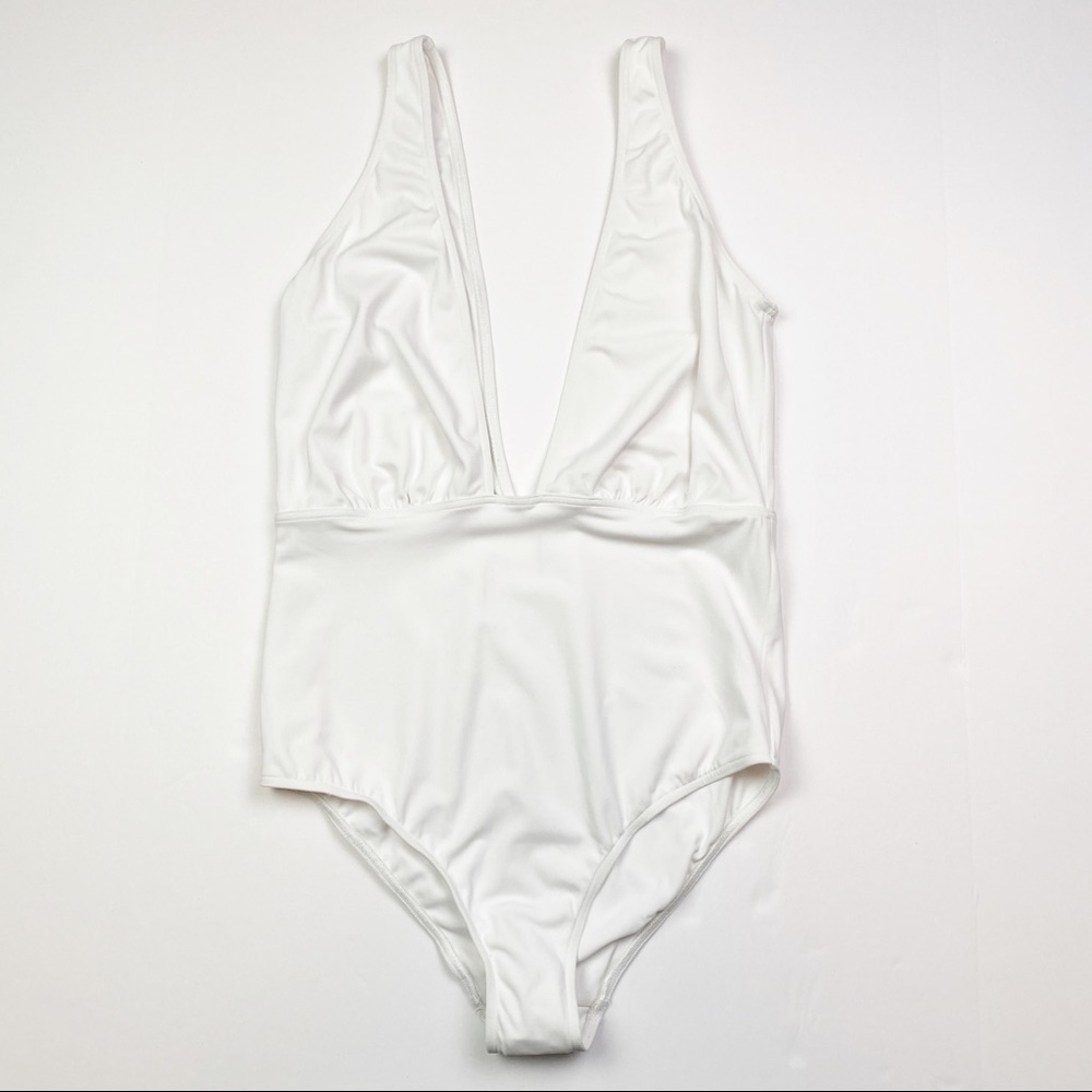 ❌SOLD❌ [ASOS] High Deep Plunge One Piece Swimsuit - Picture 2 of 9